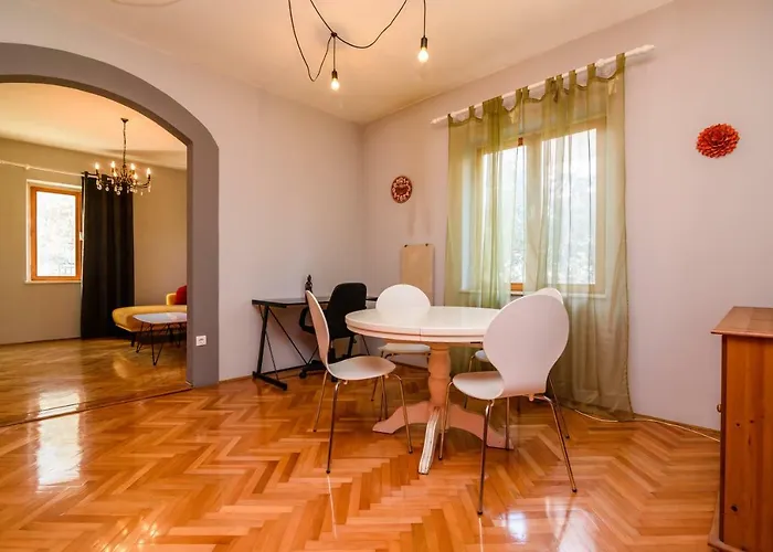 Apartment Petar
