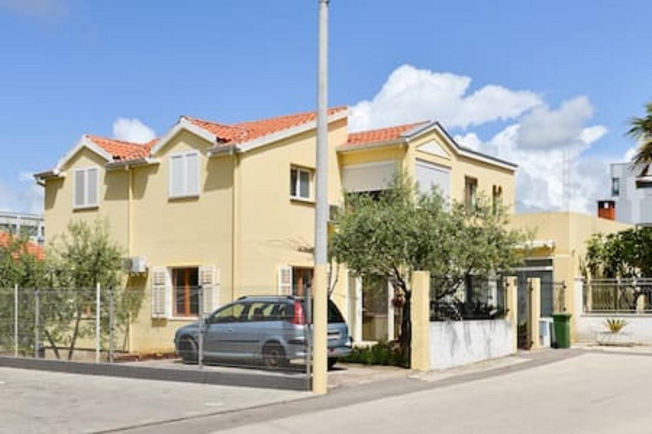Petar Apartament *