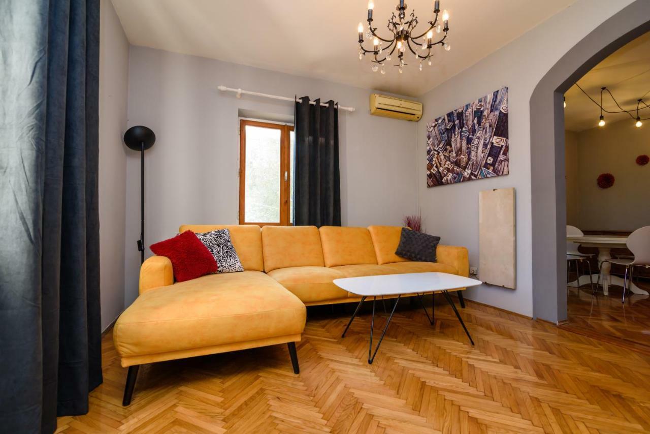 Petar Apartament